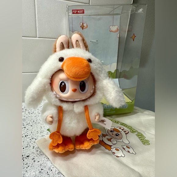 Pop Mart AUTHENTIC Forest Fairy Tale Labubu - Picture 9 of 9